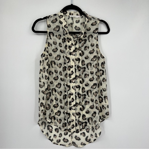 Lush Tops - Lush Sheer Pintuck Leopard Animal Print Sleeveless Buttondown High-low Blouse